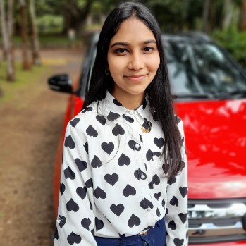 Divya Thakoor