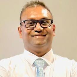 Dr Arulen Vencatasamy